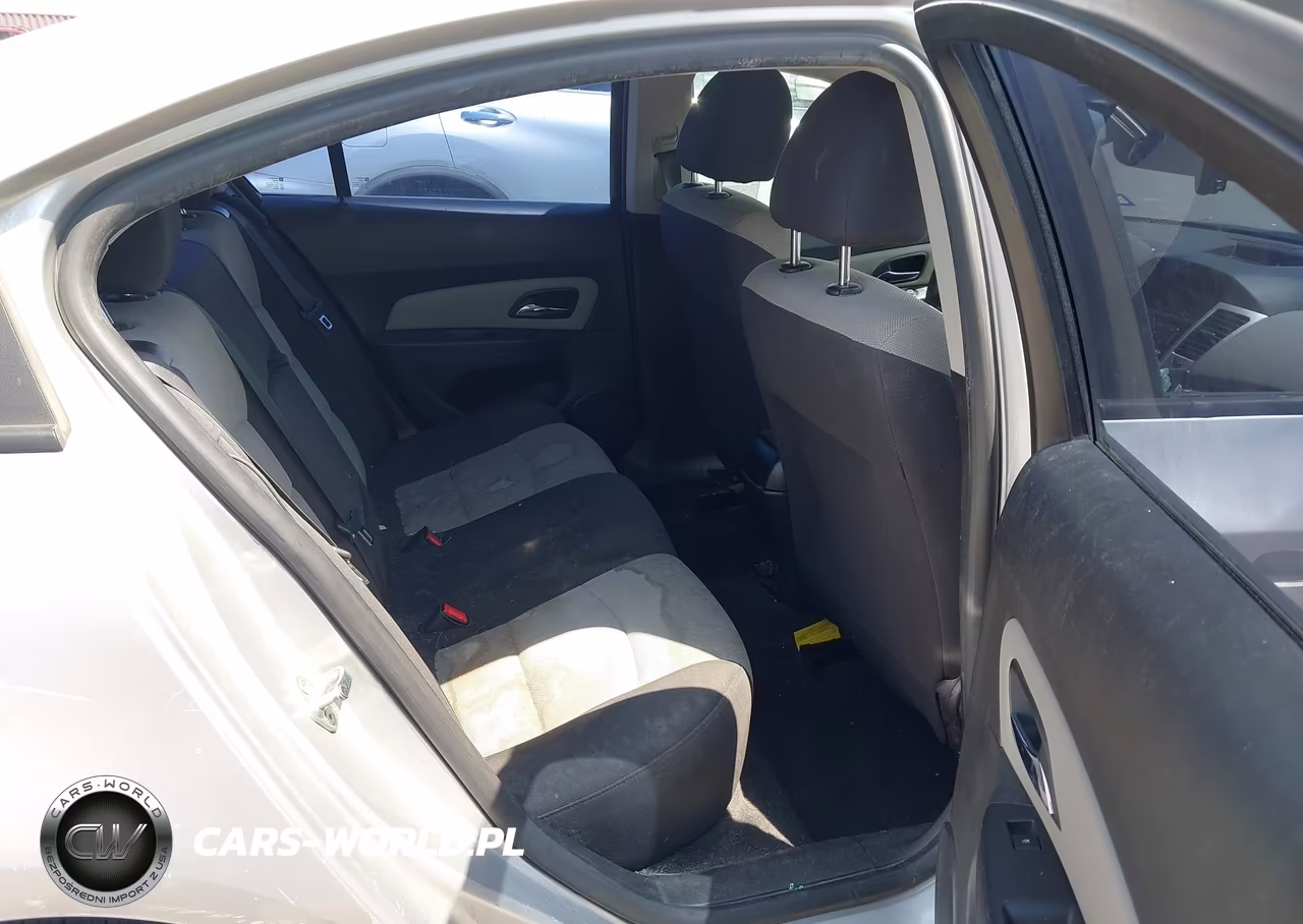 2014 Chevrolet Cruze Ls Auto VIN:1G1PA5SGXE7454556 - 8