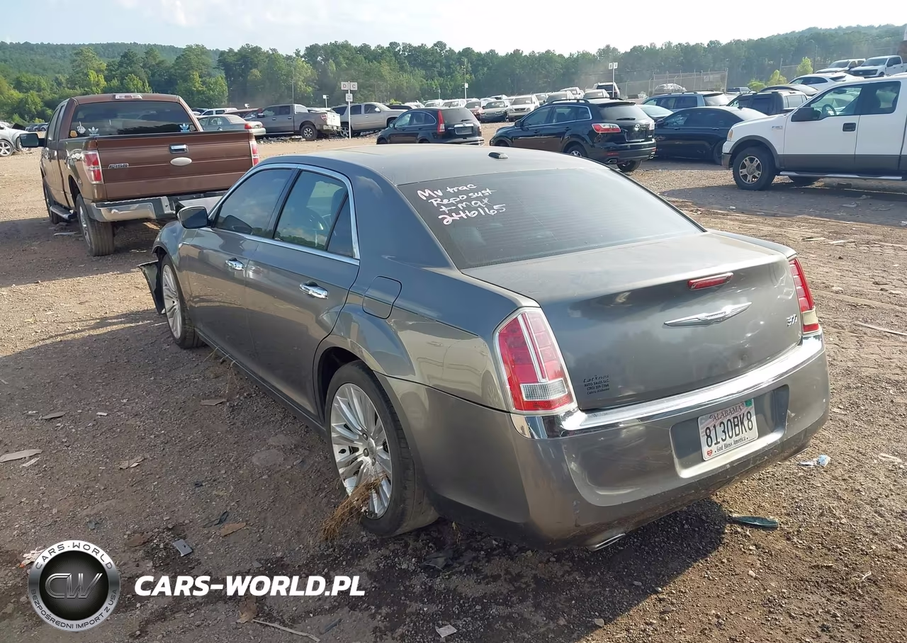 2012 Chrysler 300 Limited VIN:2C3CCACG0CH246165 - 3