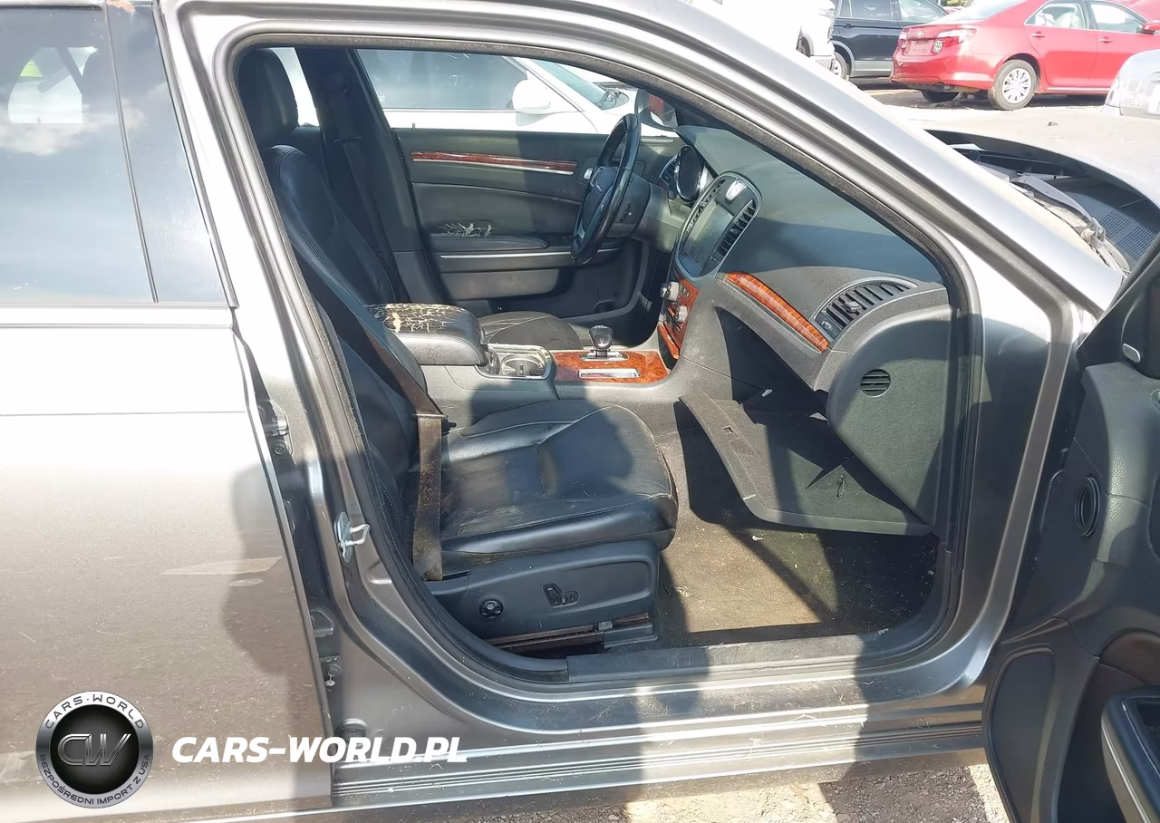 2012 Chrysler 300 Limited VIN:2C3CCACG0CH246165 - 5