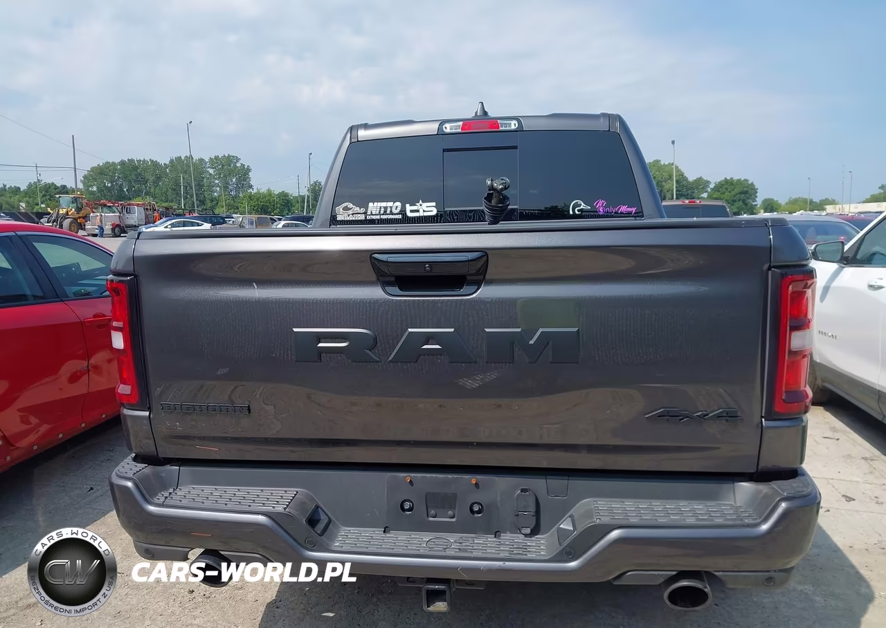 2026 Ram 1500 Big Horn 4X4 5'7 Box VIN:1C6SRFFP0TN241920 - 17