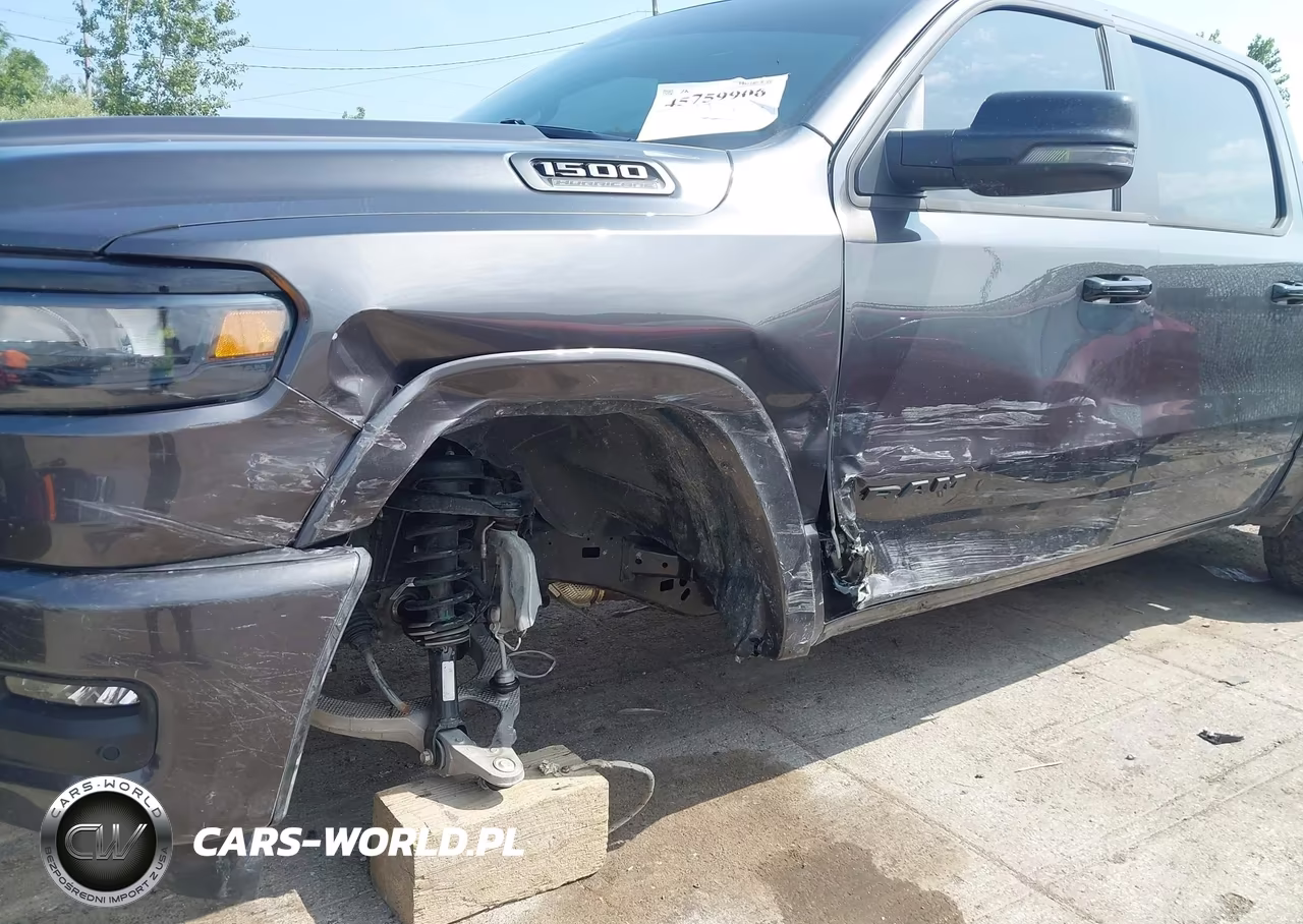 2026 Ram 1500 Big Horn 4X4 5'7 Box VIN:1C6SRFFP0TN241920 - 6