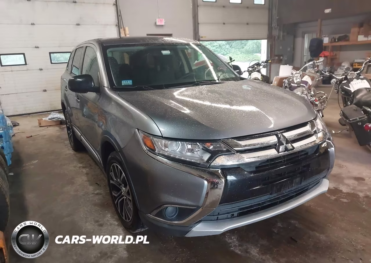2018 Mitsubishi Outlander Es – zdjęcie 1 z 16