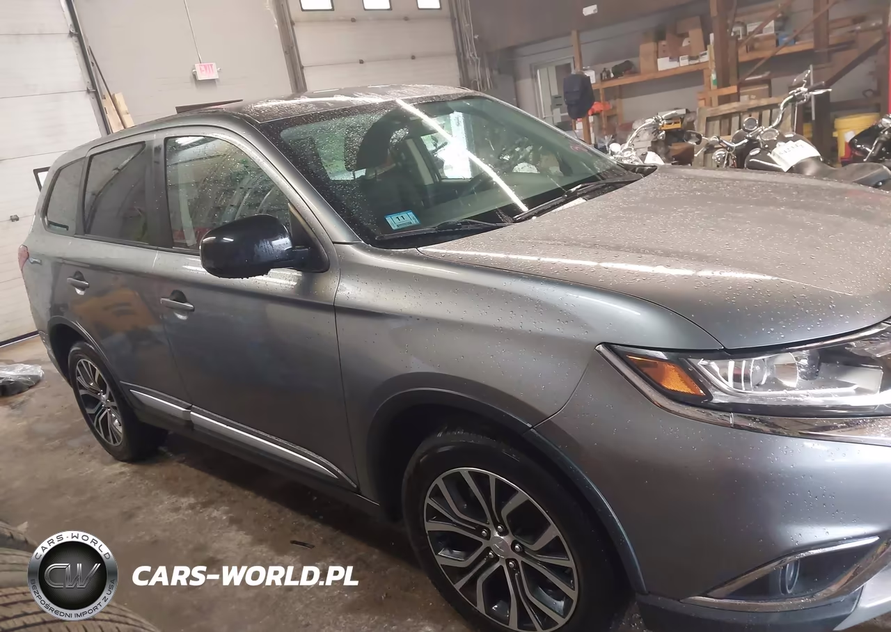 2018 Mitsubishi Outlander Es VIN:JA4AZ3A34JZ053053 - 13