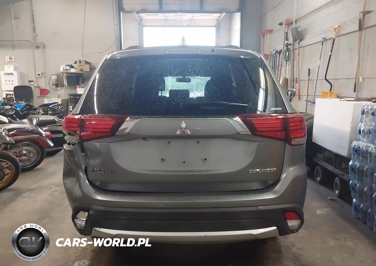 2018 Mitsubishi Outlander Es VIN:JA4AZ3A34JZ053053 - 16