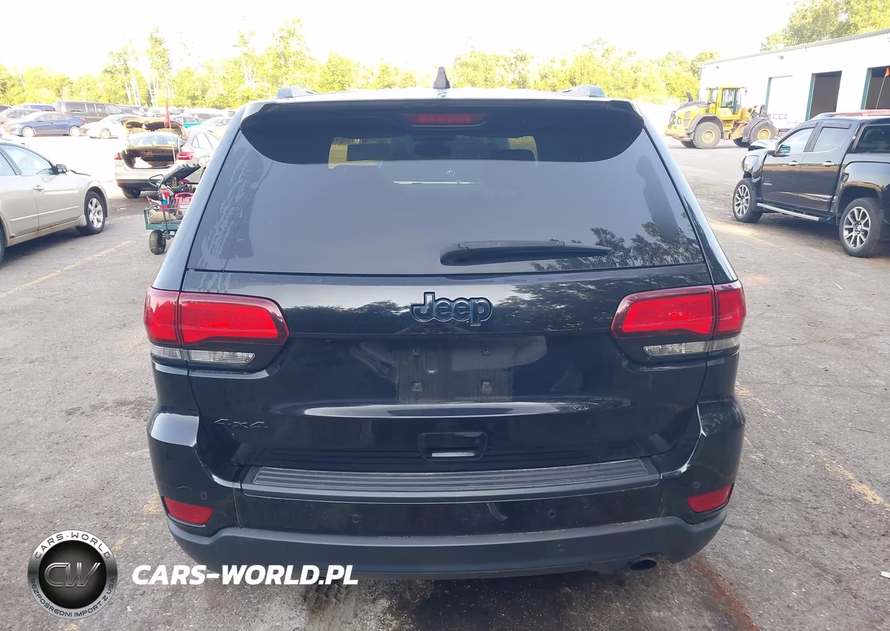 2019 Jeep Grand Cherokee Upland 4X4 VIN:1C4RJFAG6KC619822 - 16
