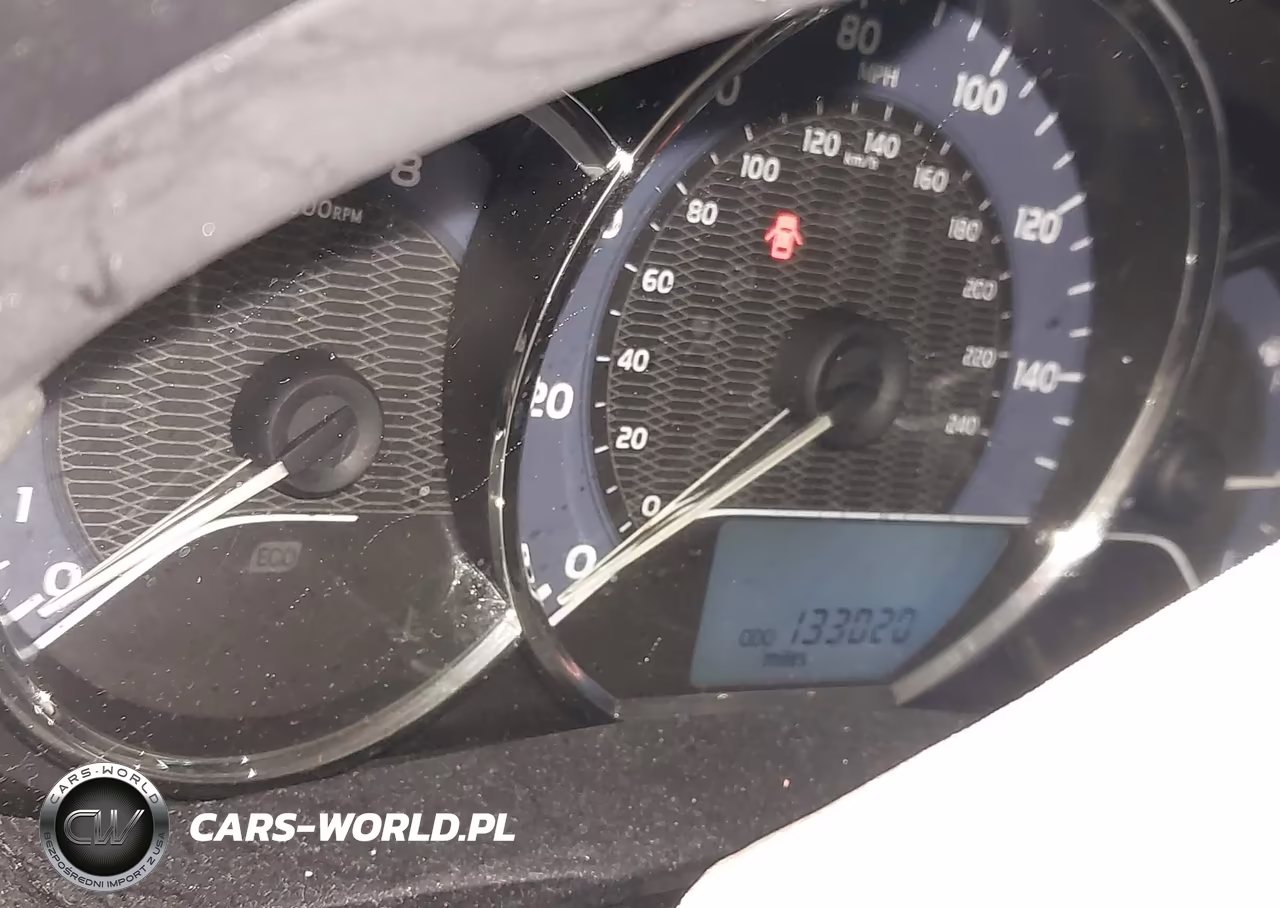2015 Toyota Corolla Le VIN:2T1BURHE5FC318406 - 7
