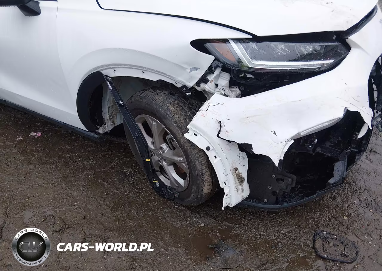 2025 Honda Hr-V Awd Lx VIN:3CZRZ2H33SM762191 - 6