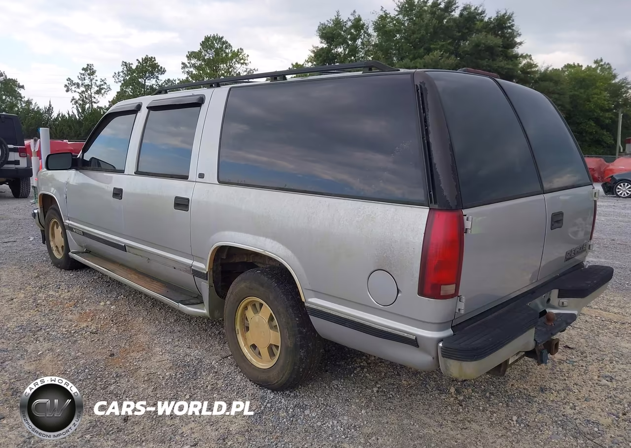 1997 Chevrolet Suburban 1500 VIN:3GNEC16R6VG163934 - 3