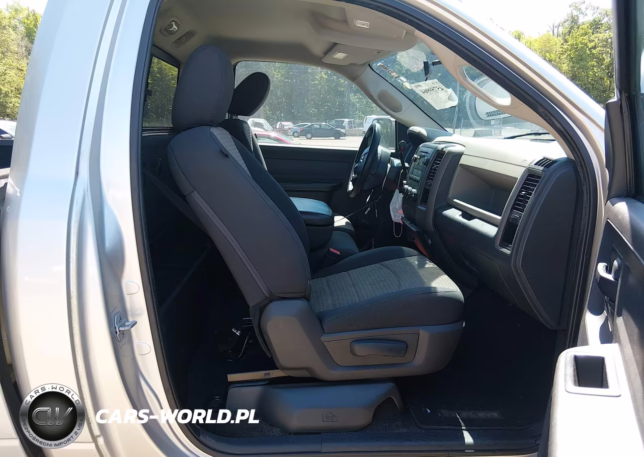 2012 Ram 1500 Tradesman VIN:3C6JD7DT1CG251381 - 5