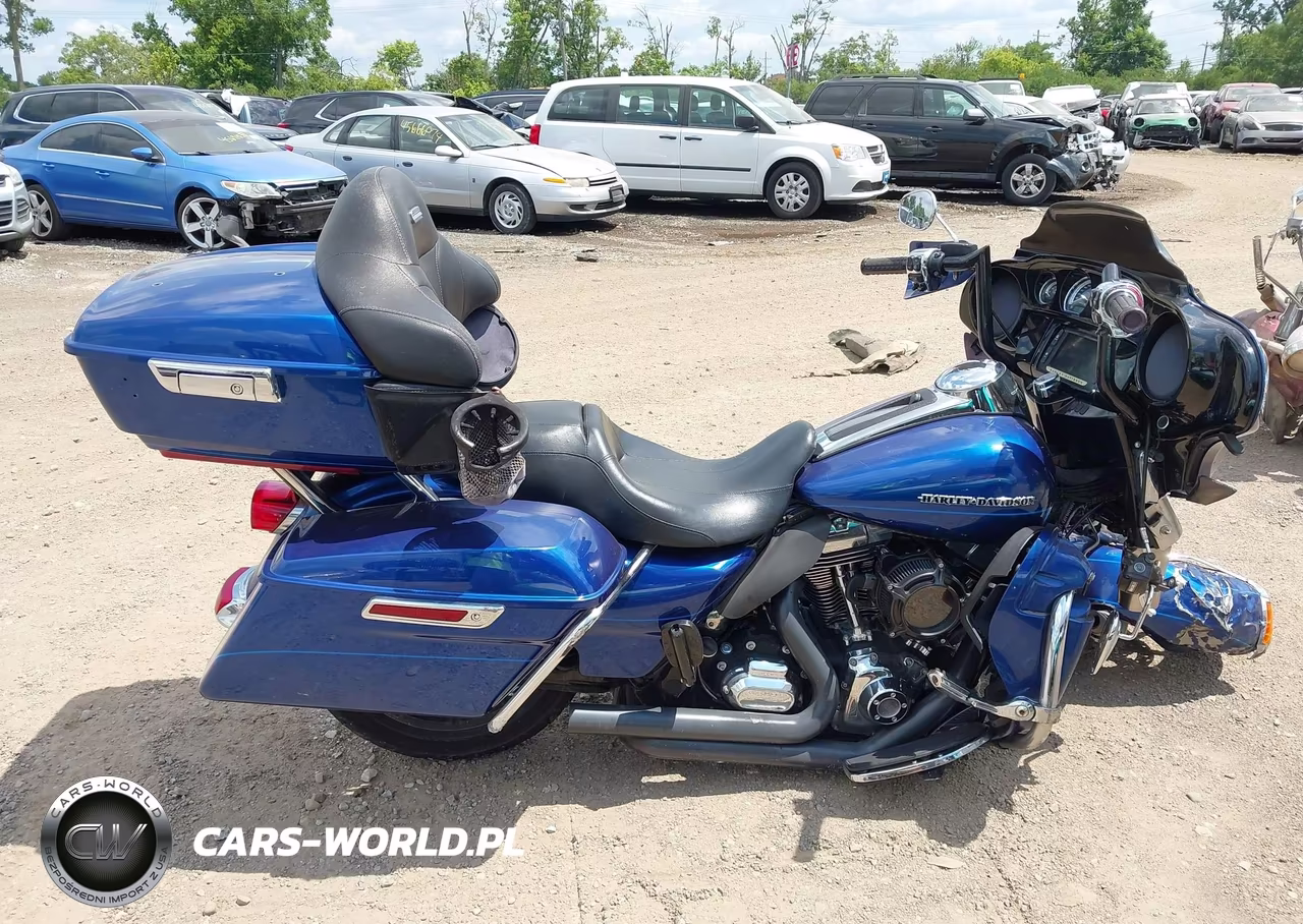2015 Harley-Davidson Flhtkl Ultra Limited Low VIN:1HD1KKL18FB661107 - 11