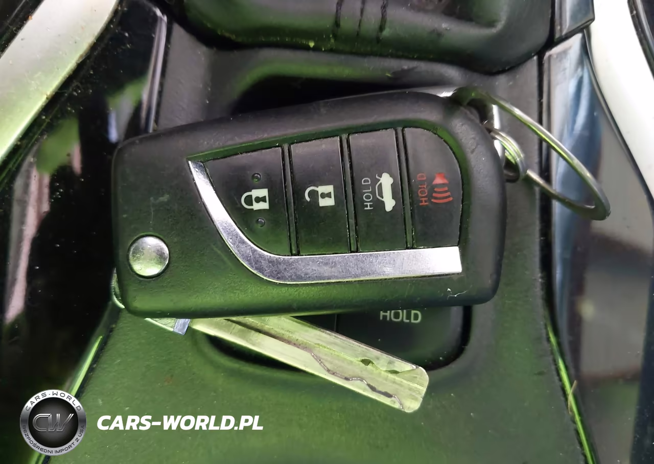 2021 Toyota Corolla Le VIN:JTDEPMAE4MJ127501 - 11
