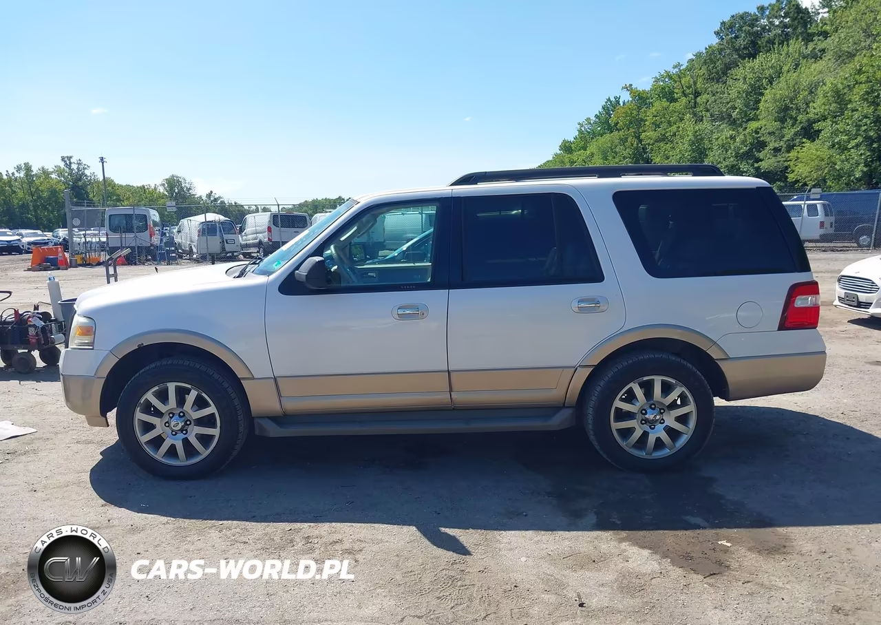 2011 Ford Expedition Xlt VIN:1FMJU1J54BEF45340 - 15