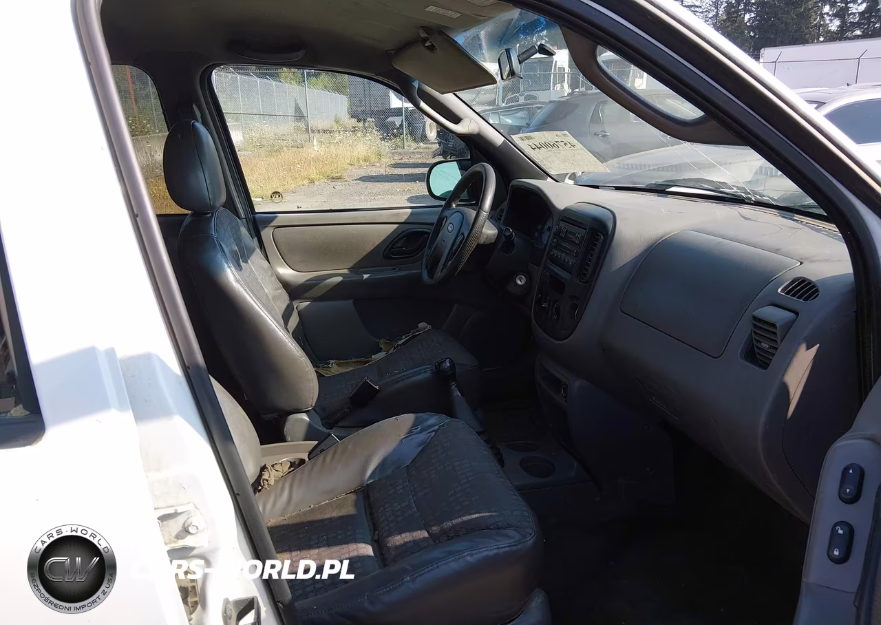 2002 Ford Escape Xls VIN:1FMYU01B12KA70150 - 5