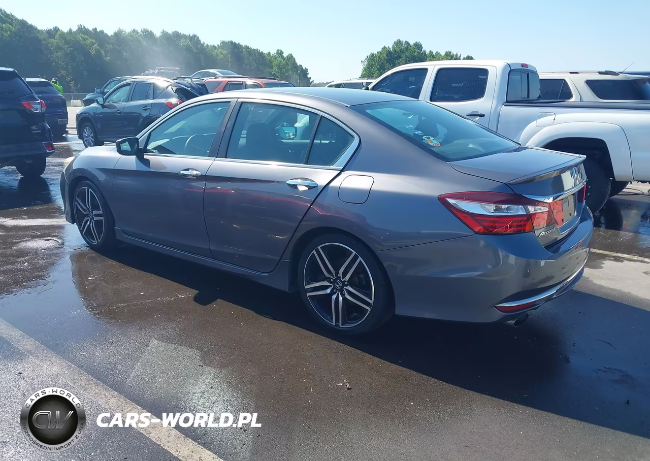2016 Honda Accord Sport VIN:1HGCR2F52GA184915 - 3