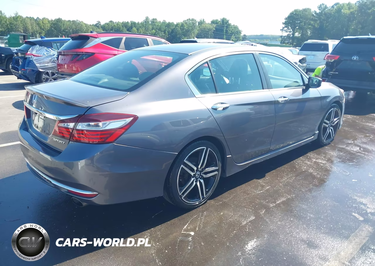 2016 Honda Accord Sport VIN:1HGCR2F52GA184915 - 4