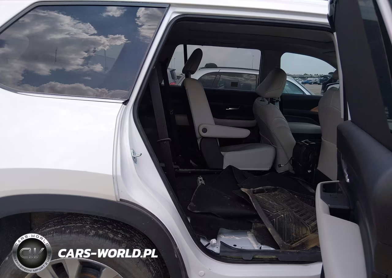 2024 Toyota Grand Highlander Limited VIN:5TDAAAB56RS047513 - 8