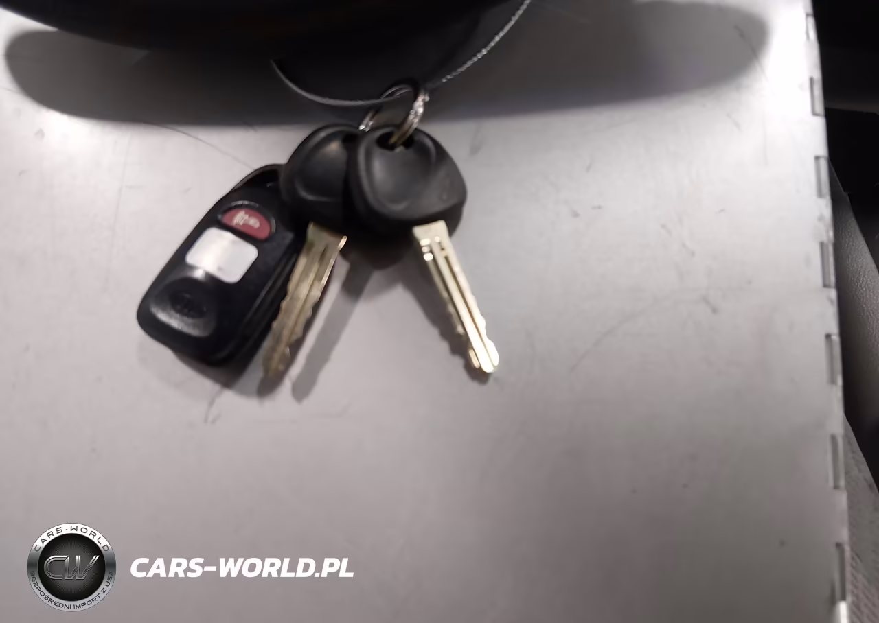 2008 Kia Optima Lx VIN:KNAGE123685197989 - 11