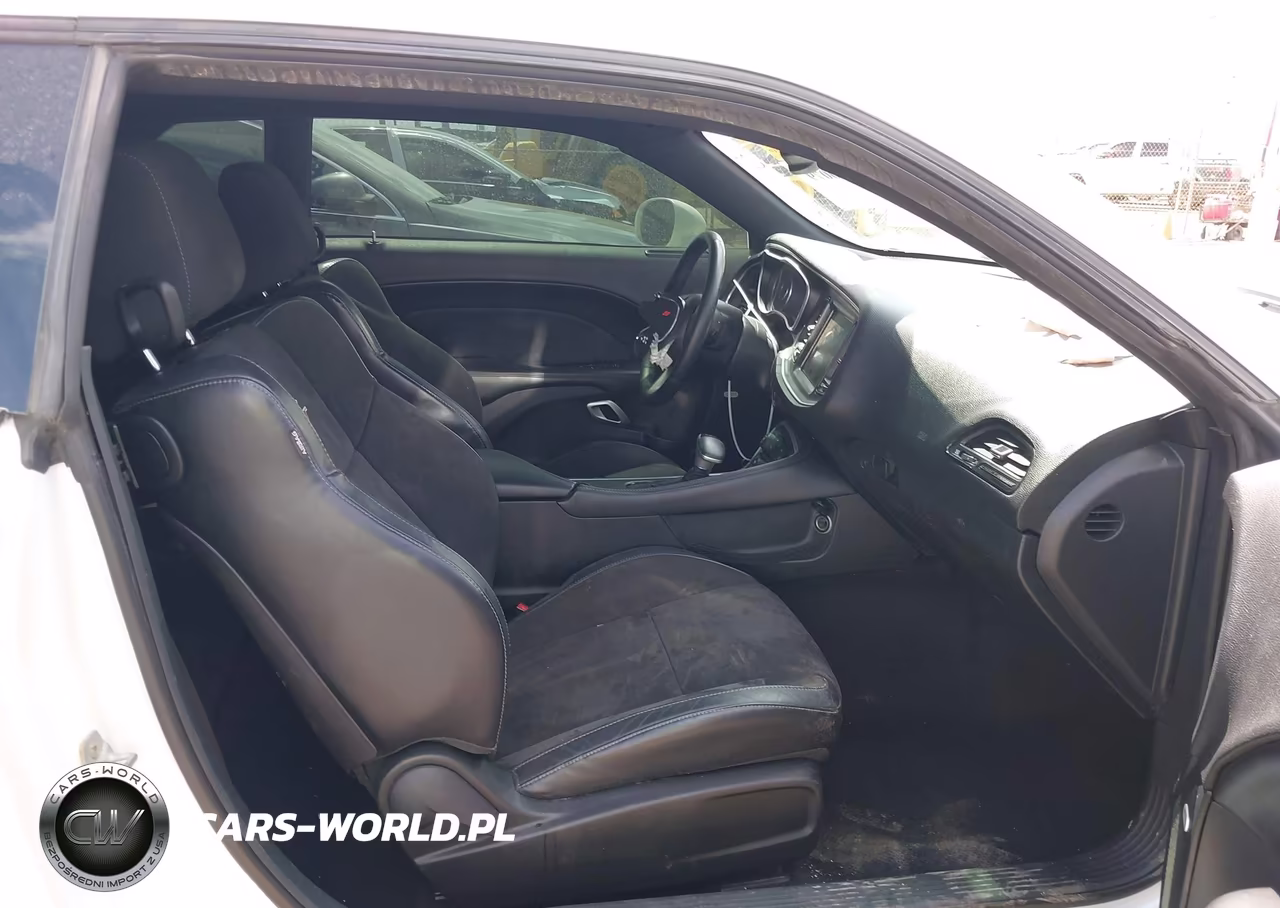 2015 Dodge Challenger R-T Plus VIN:2C3CDZBT4FH709570 - 5