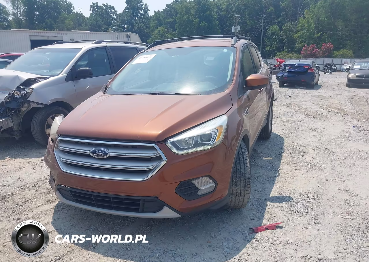 2017 Ford Escape Se VIN:1FMCU0GD6HUB77677 - 2