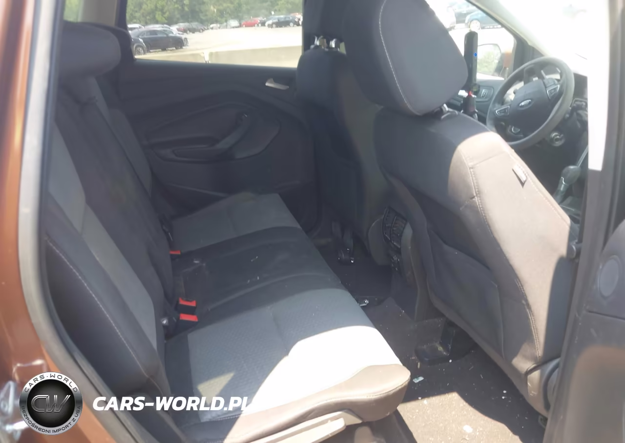 2017 Ford Escape Se VIN:1FMCU0GD6HUB77677 - 8