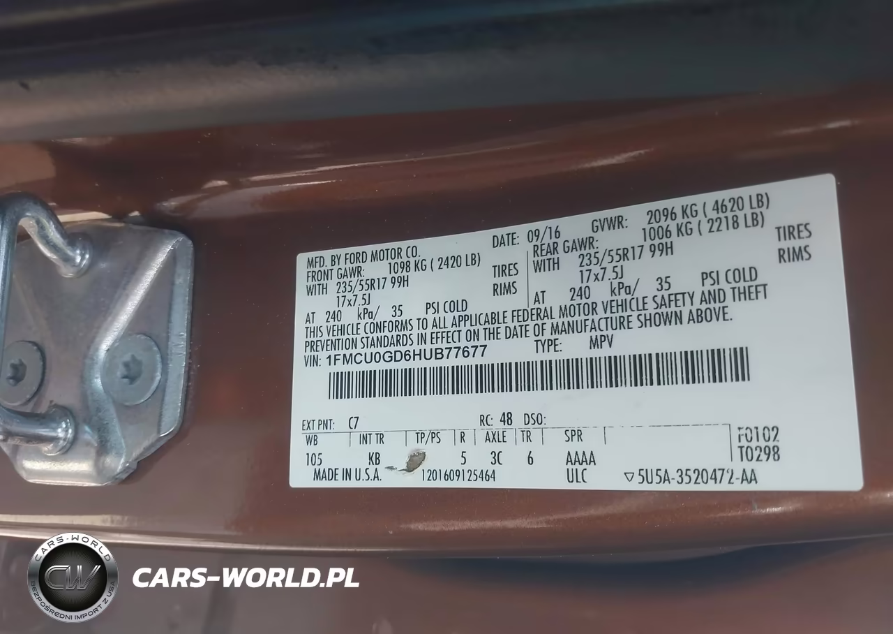 2017 Ford Escape Se VIN:1FMCU0GD6HUB77677 - 9