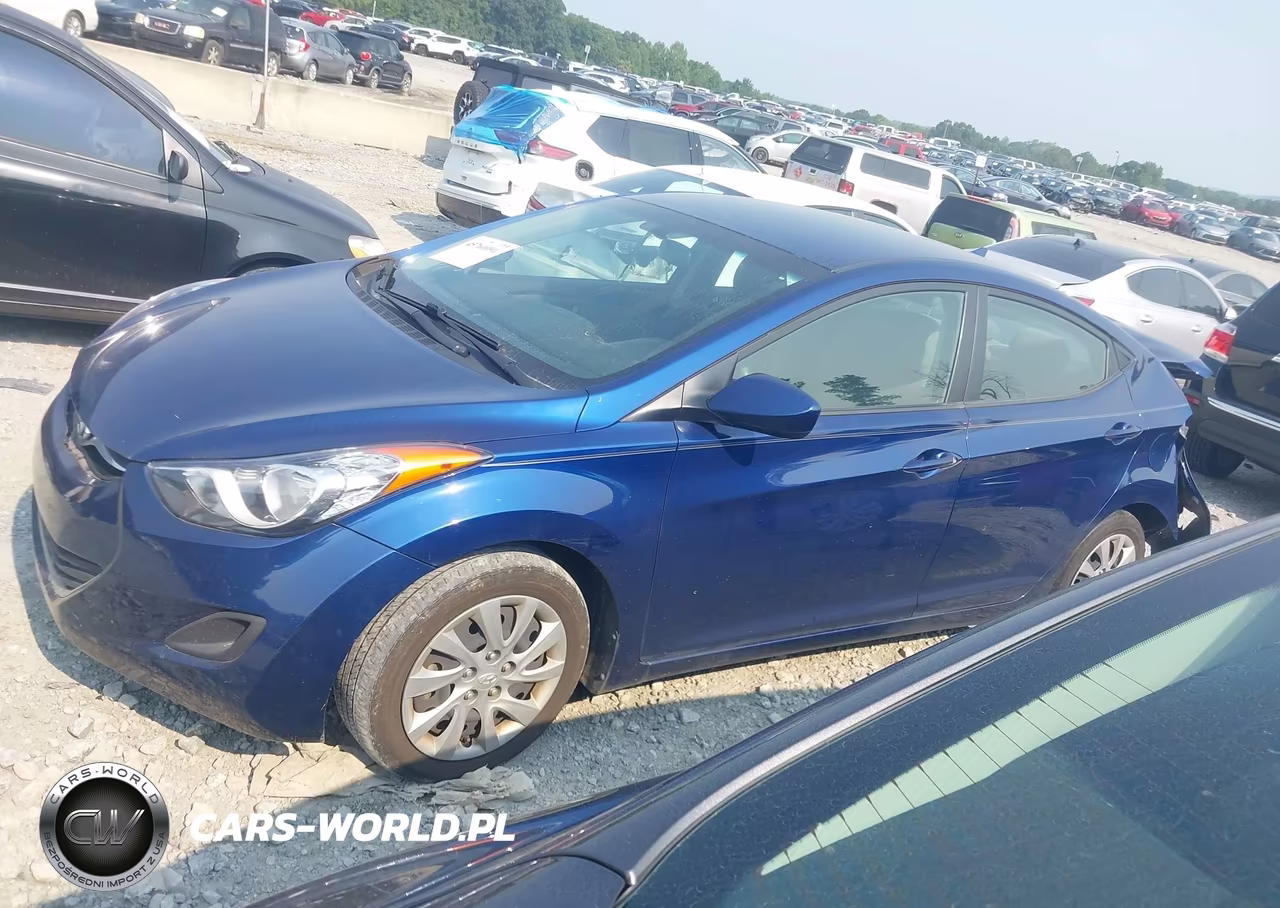 2013 Hyundai Elantra Gls VIN:KMHDH4AE3DU485644 - 14