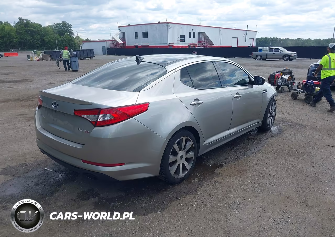 2012 Kia Optima Sx VIN:5XXGR4A60CG065433 - 4