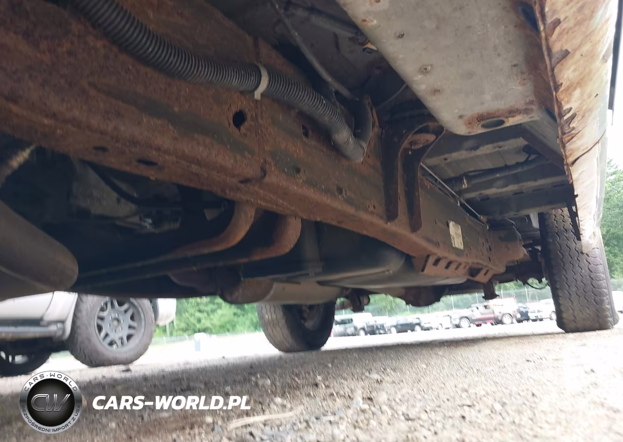 2010 Chevrolet Express 1500 Work Van VIN:1GCUGADX0A1181543 - 16