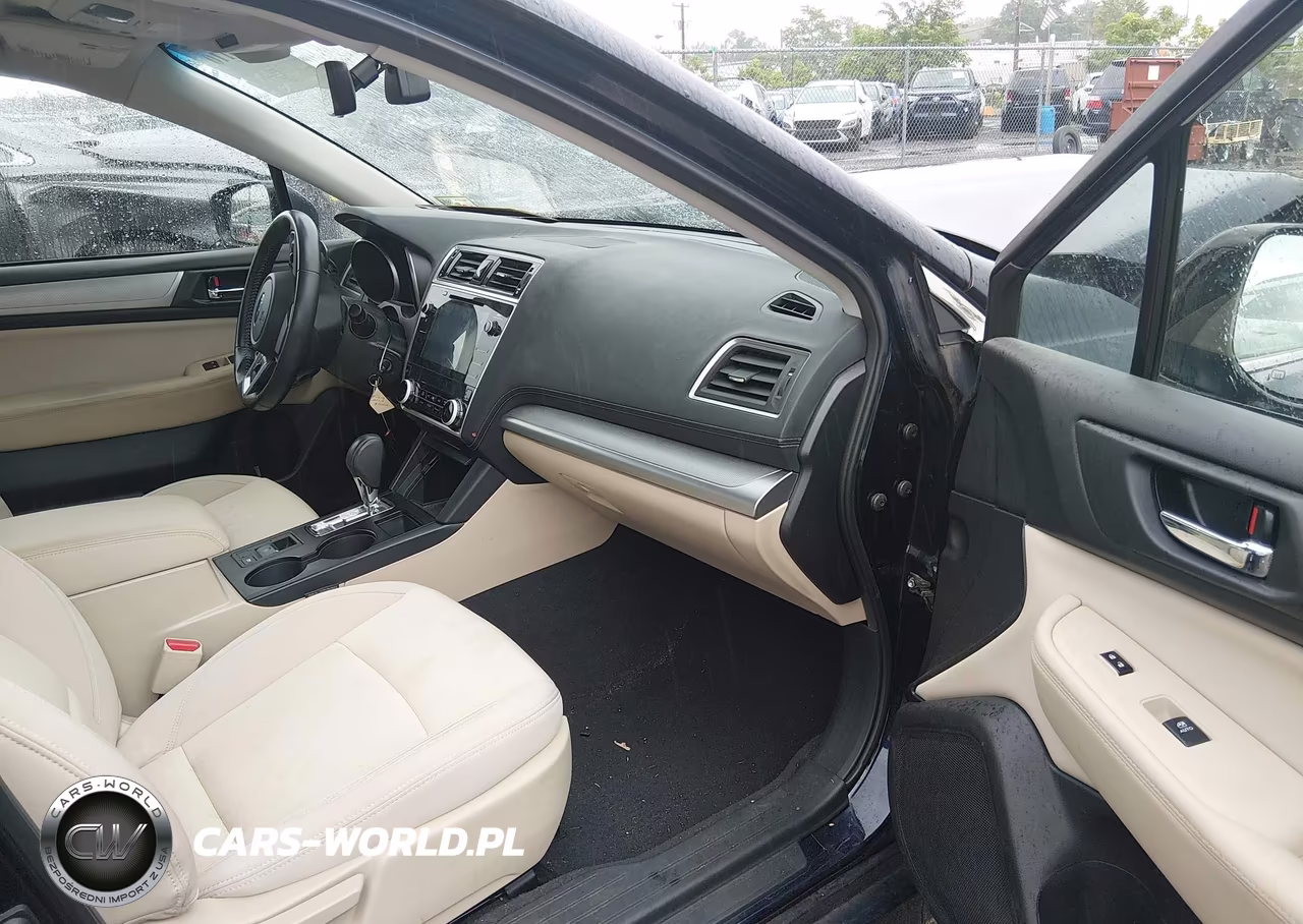 2018 Subaru Legacy 2.5I Premium VIN:4S3BNAF68J3016975 - 5