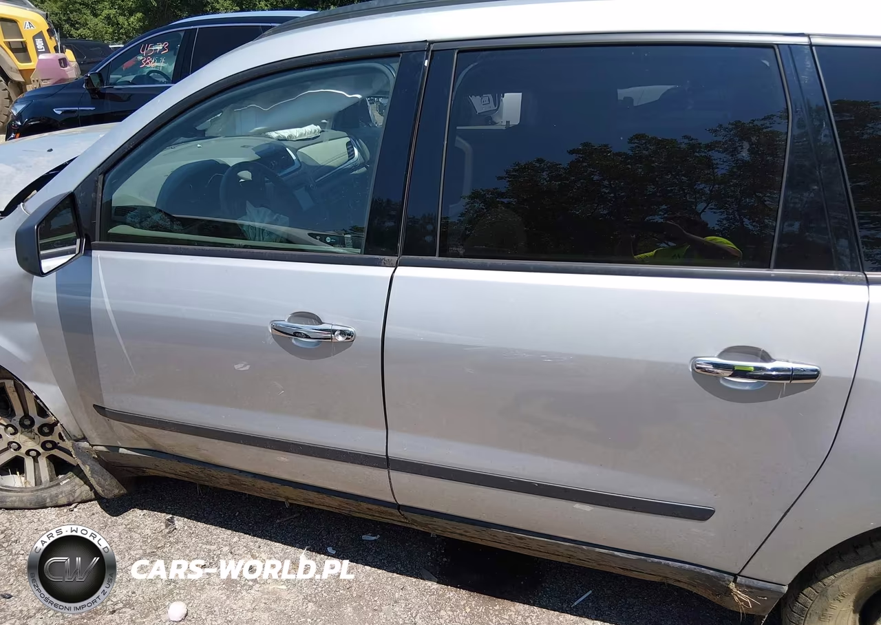 2017 Chevrolet Traverse Ls VIN:1GNKVFKD3HJ149951 - 14