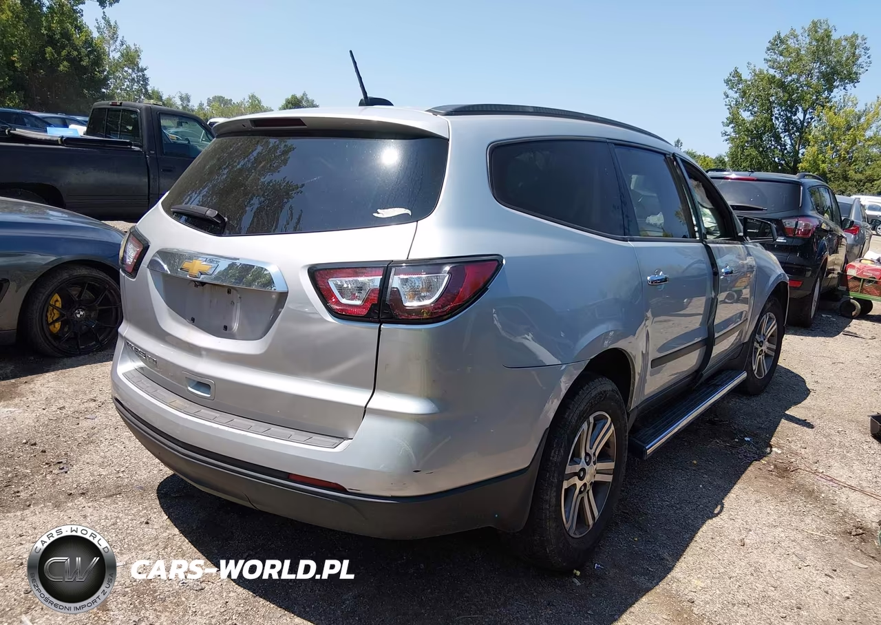 2017 Chevrolet Traverse Ls VIN:1GNKVFKD3HJ149951 - 4