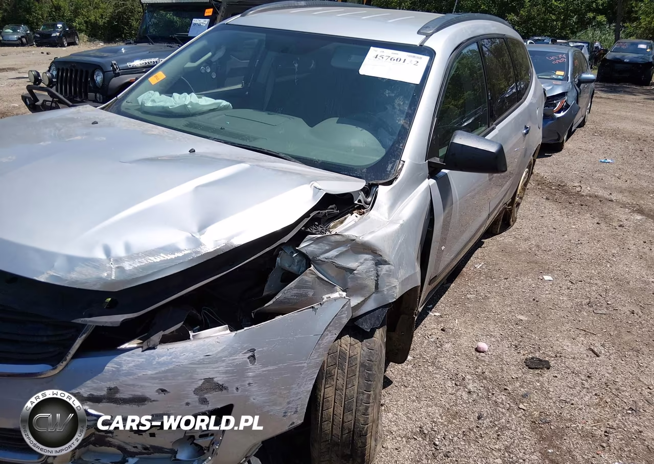 2017 Chevrolet Traverse Ls VIN:1GNKVFKD3HJ149951 - 6