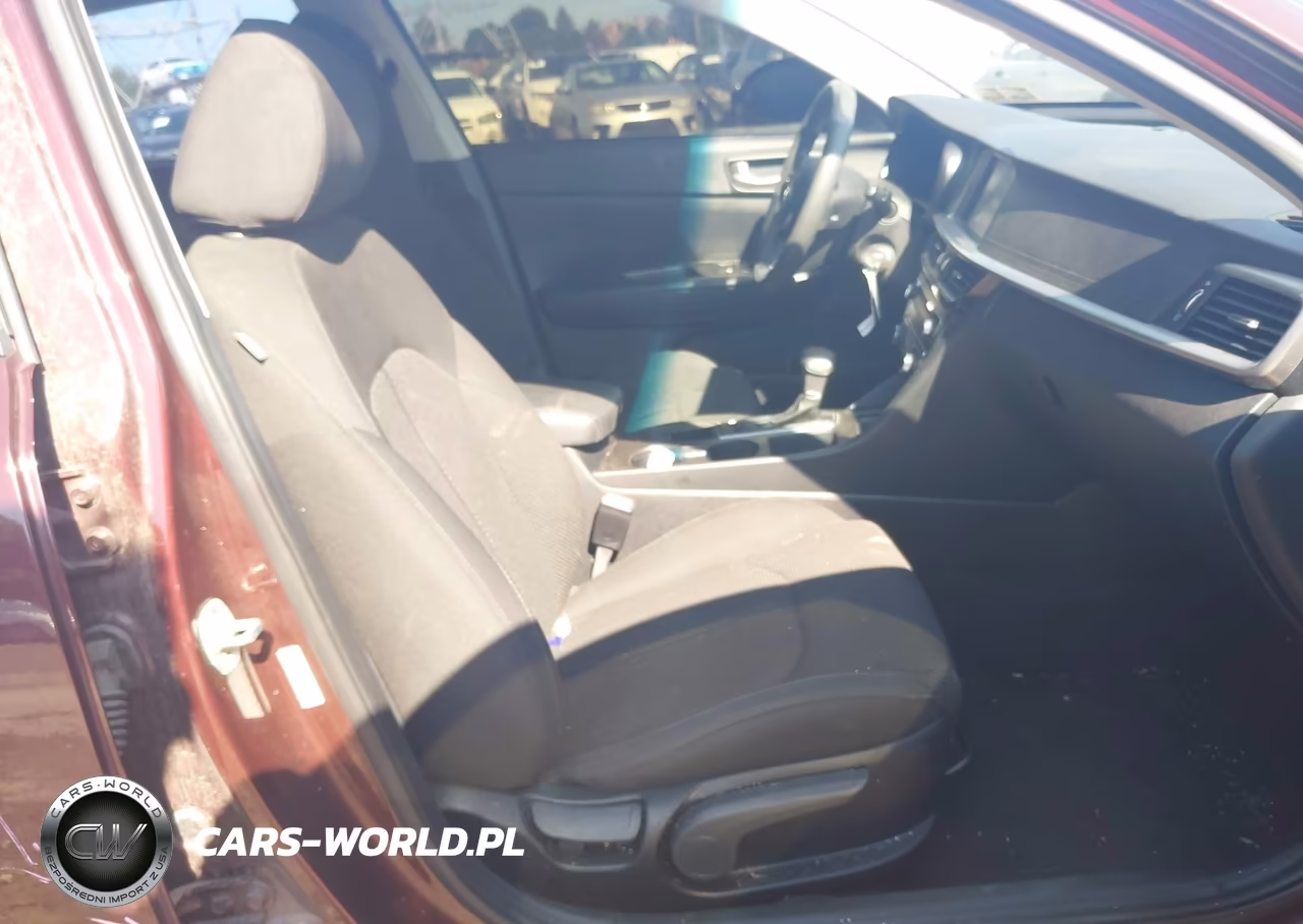 2019 Kia Optima Lx VIN:5XXGT4L30KG343721 - 5