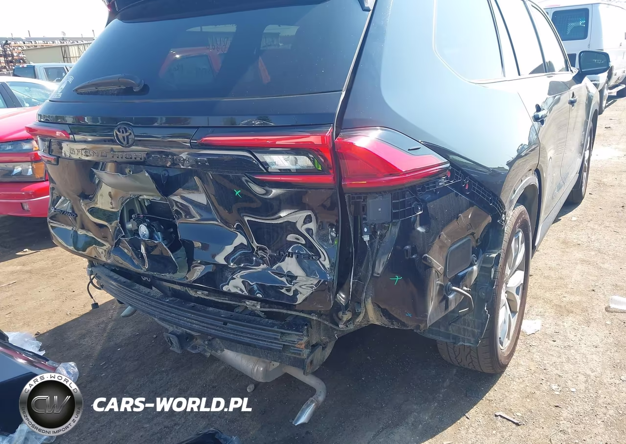 2024 Toyota Grand Highlander Hybrid Limited VIN:5TDACAB56RS013842 - 17