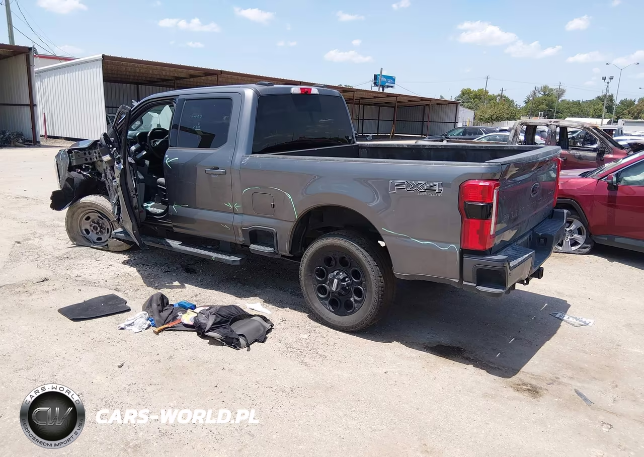 2025 Ford F-250 Xlt VIN:1FT8W2BN5SED25531 - 3
