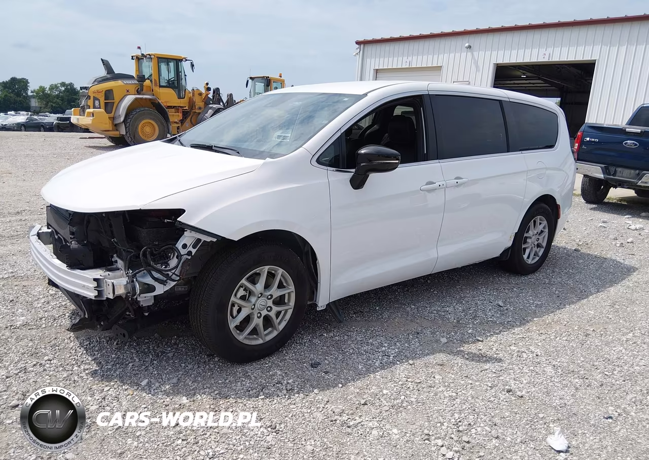 2025 Chrysler Voyager Lx VIN:2C4RC1CG6SR583602 - 2