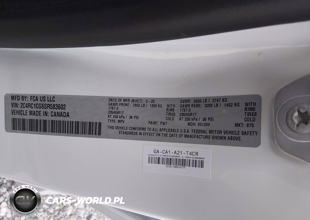 2025 Chrysler Voyager Lx VIN:2C4RC1CG6SR583602 - 9