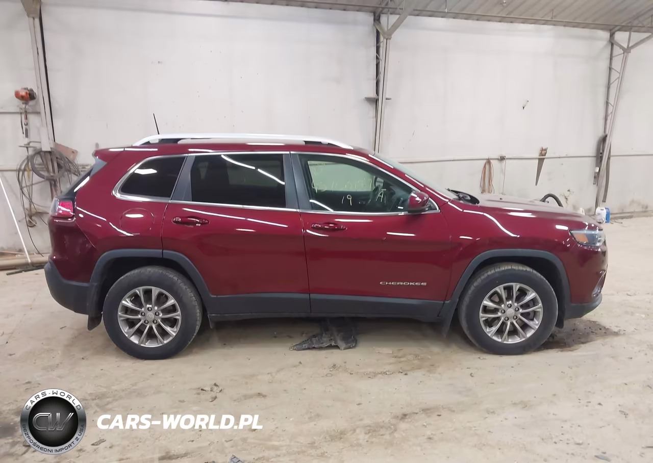 2019 Jeep Cherokee Latitude Plus 4X4 VIN:1C4PJMLB9KD442304 - 13