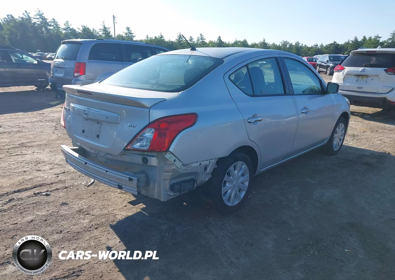 2018 Nissan Versa 1.6 Sv VIN:3N1CN7AP7JK437459 - 4