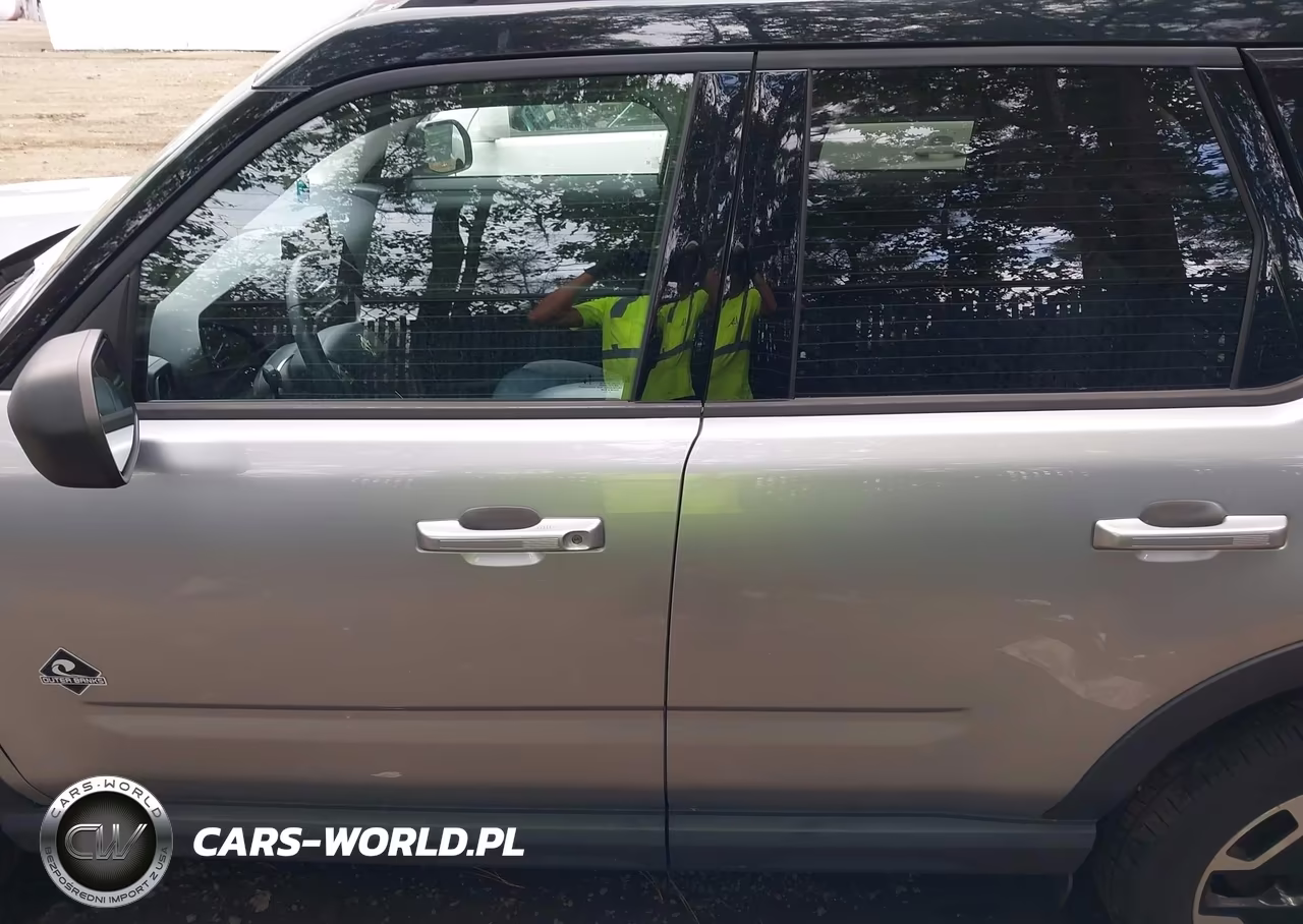 2021 Ford Bronco Sport Outer Banks VIN:3FMCR9C65MRA51700 - 14