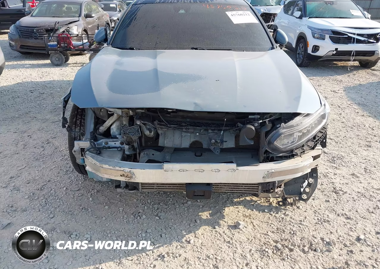 2018 Honda Accord Sport VIN:1HGCV1F35JA095271 - 6