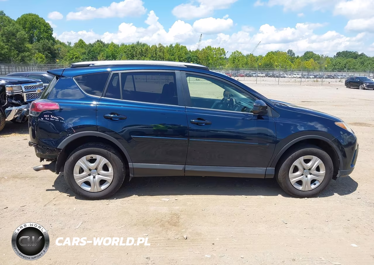 2017 Toyota Rav4 Le VIN:JTMBFREV7HJ707327 - 13