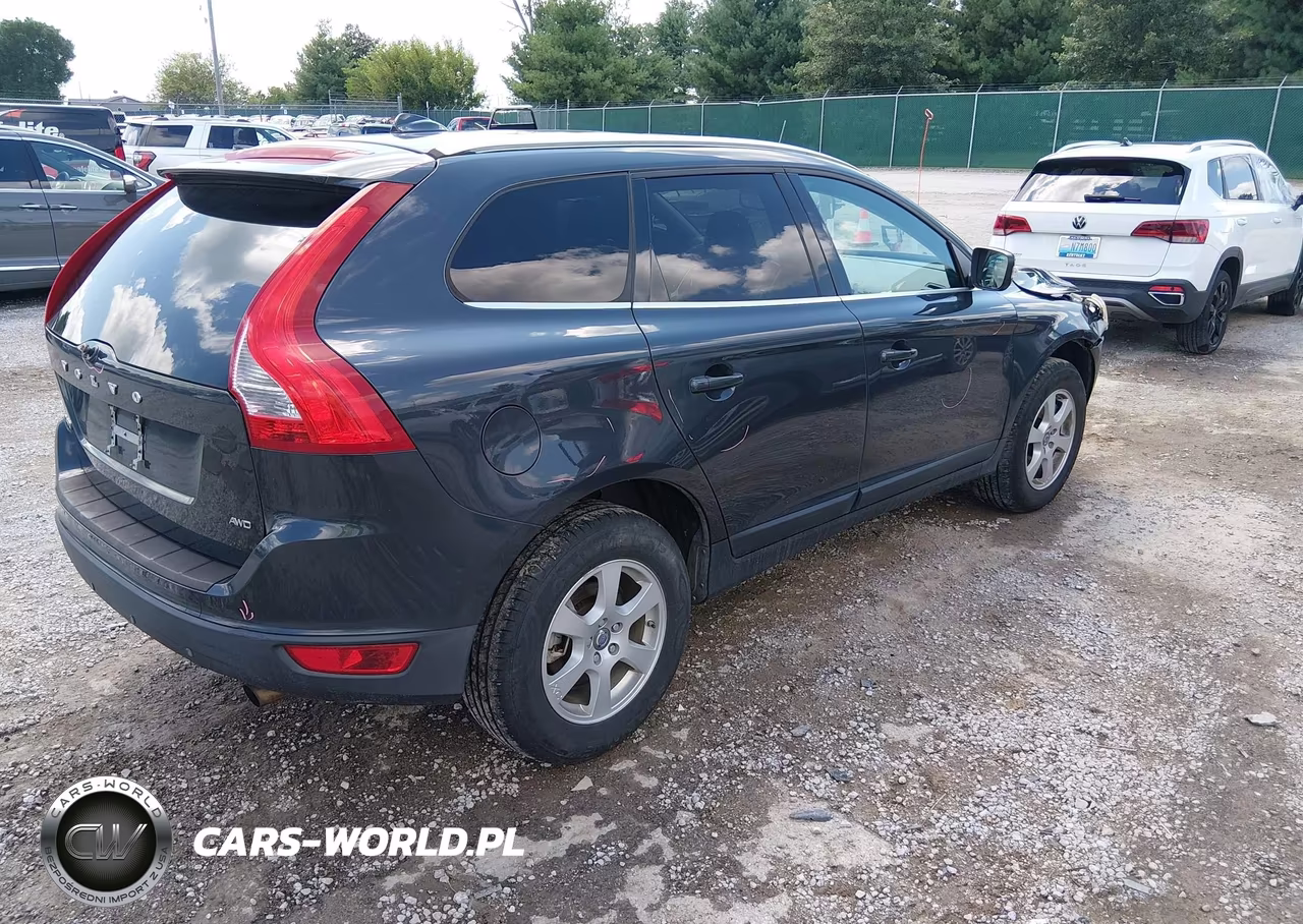 2012 Volvo Xc60 3.2-3.2 Platinum-3.2 Premier-3.2 Premier Plus VIN:YV4940DZ1C2336461 - 4