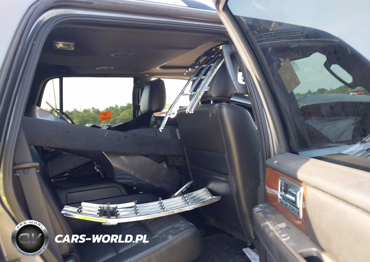 2012 Lincoln Navigator VIN:5LMJJ2J55CEL00978 - 8