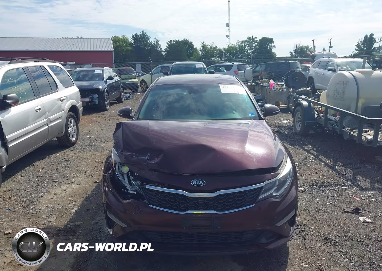2019 Kia Optima Lx VIN:5XXGT4L31KG296022 - 13