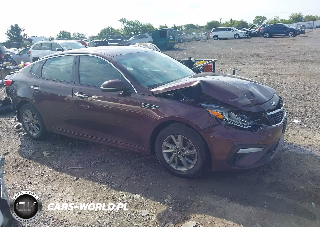 2019 Kia Optima Lx VIN:5XXGT4L31KG296022 - 14