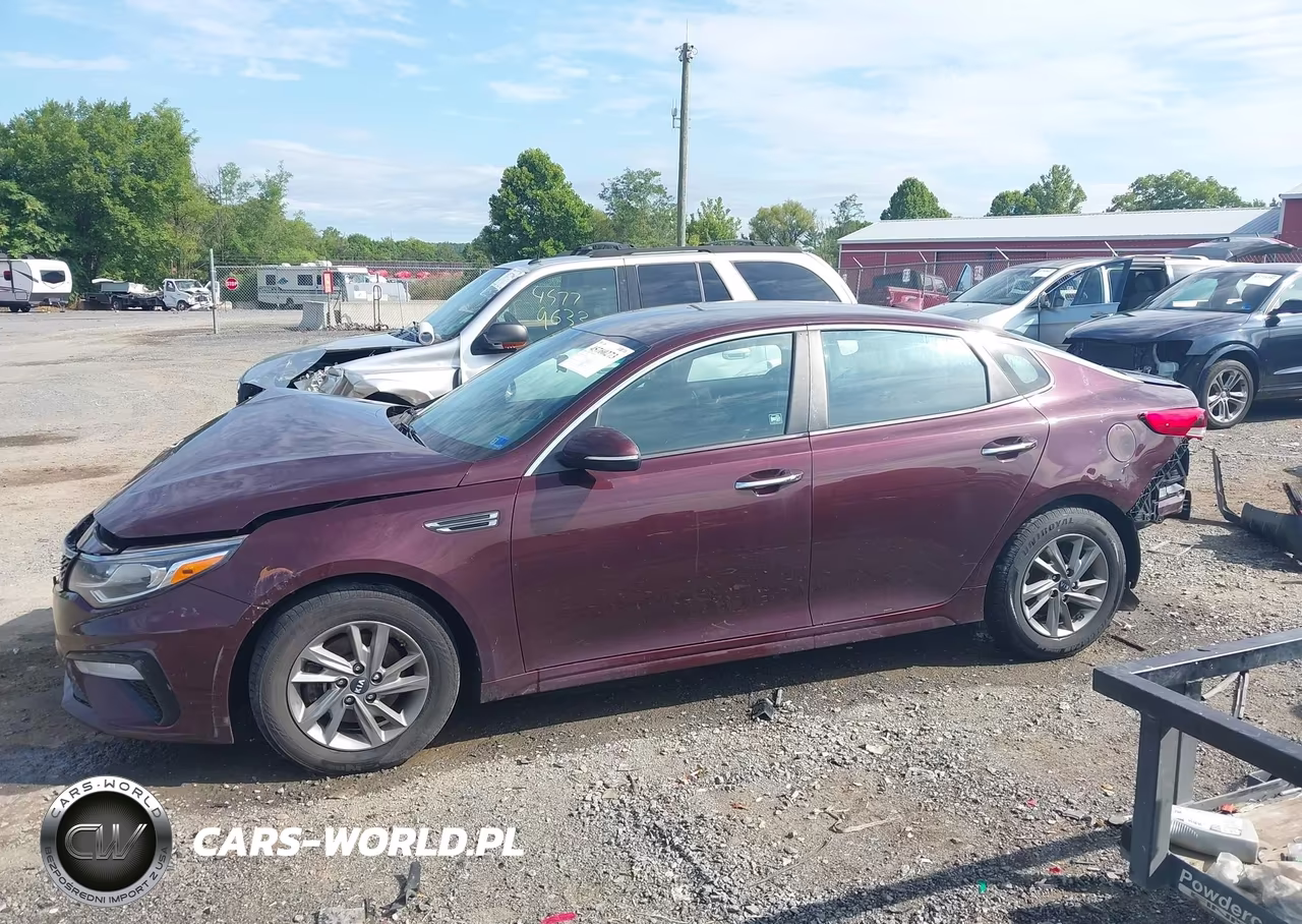 2019 Kia Optima Lx VIN:5XXGT4L31KG296022 - 15
