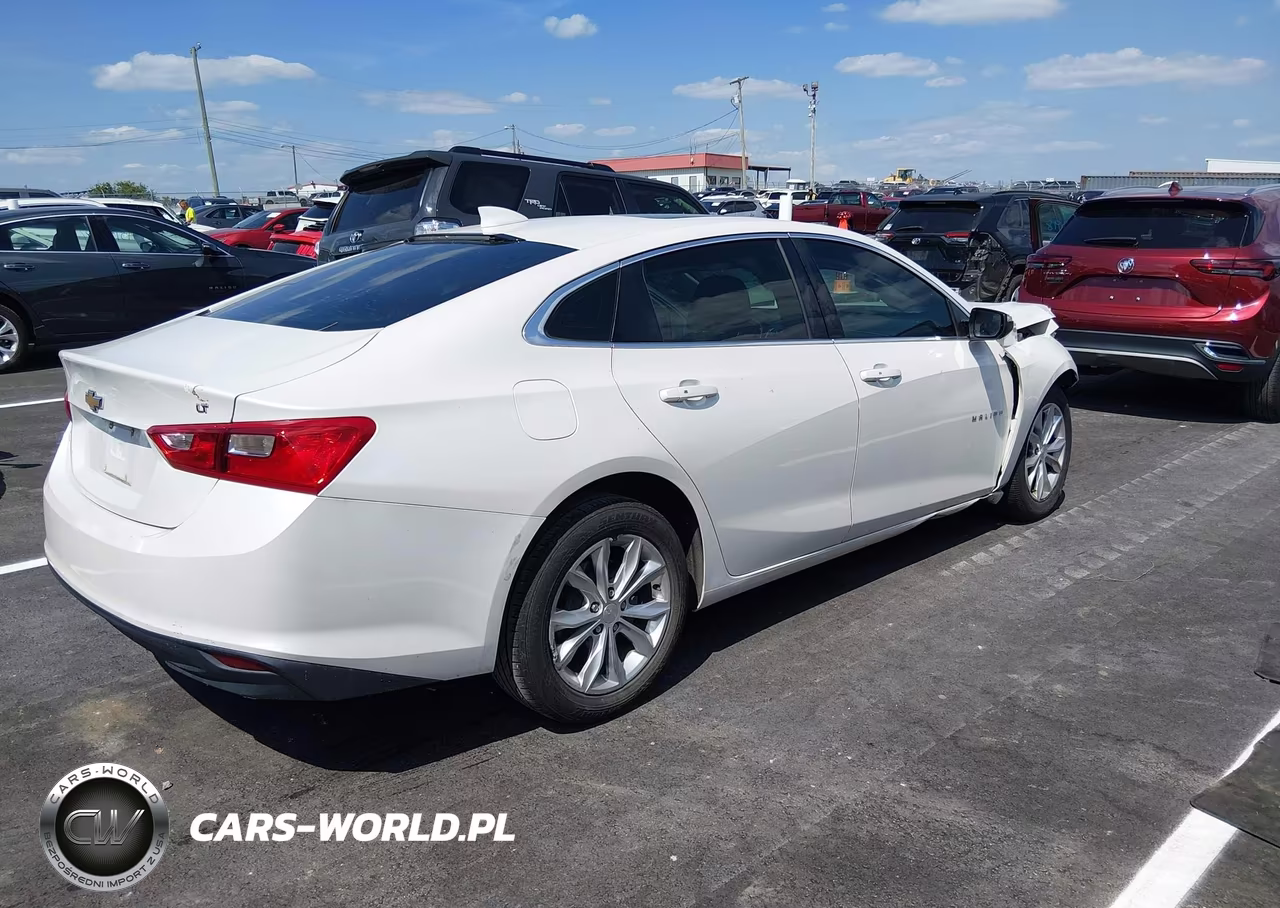 2018 Chevrolet Malibu Lt VIN:1G1ZD5ST0JF266318 - 4