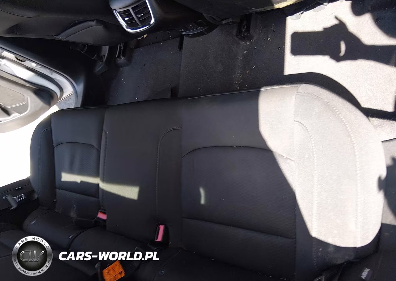2018 Chevrolet Malibu Lt VIN:1G1ZD5ST0JF266318 - 8