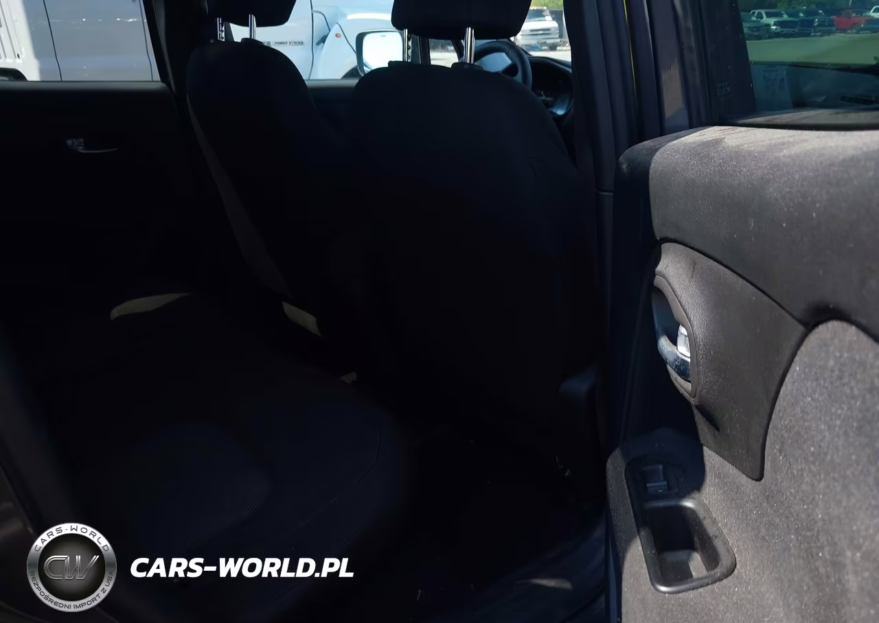 2020 Jeep Renegade Sport 4X4 VIN:ZACNJBAB9LPL16023 - 8